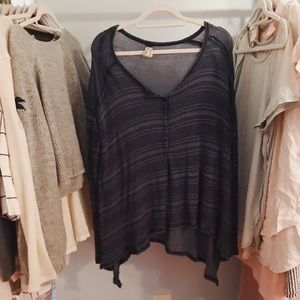 Long sleeve free people light sweater